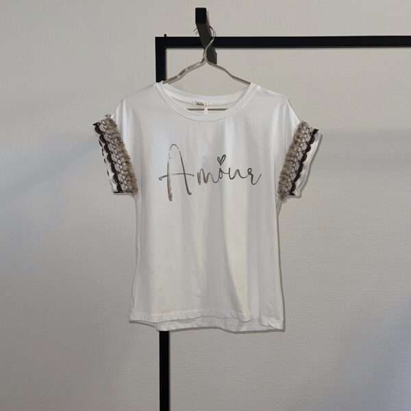 Amour Tee – Lace & Love